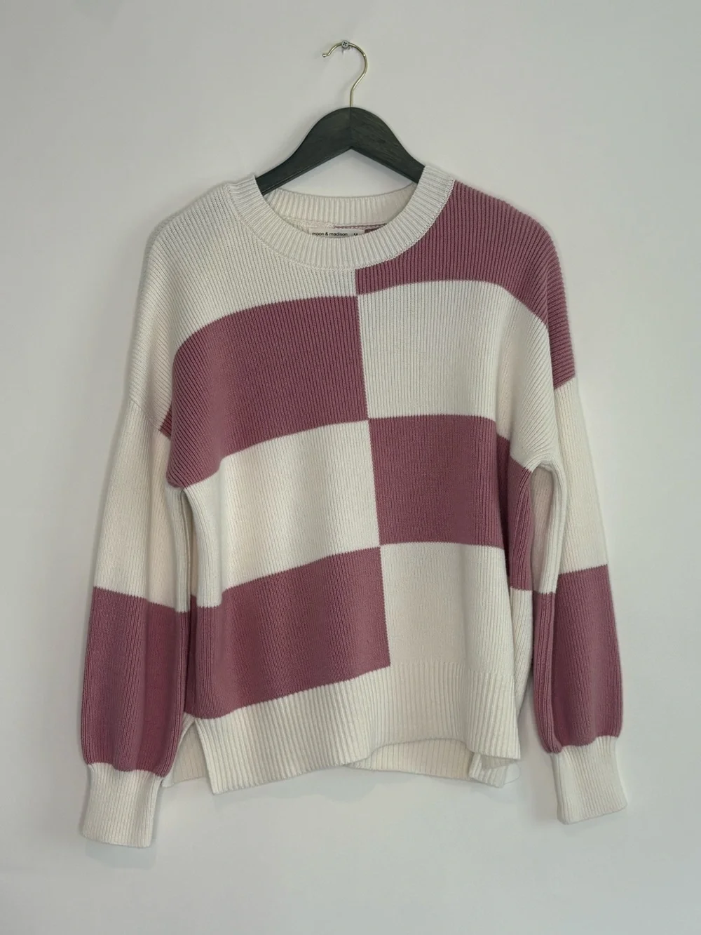 Moon & Madison Sweater Oversized Color Block Mauve Pink Preppy Acadamia